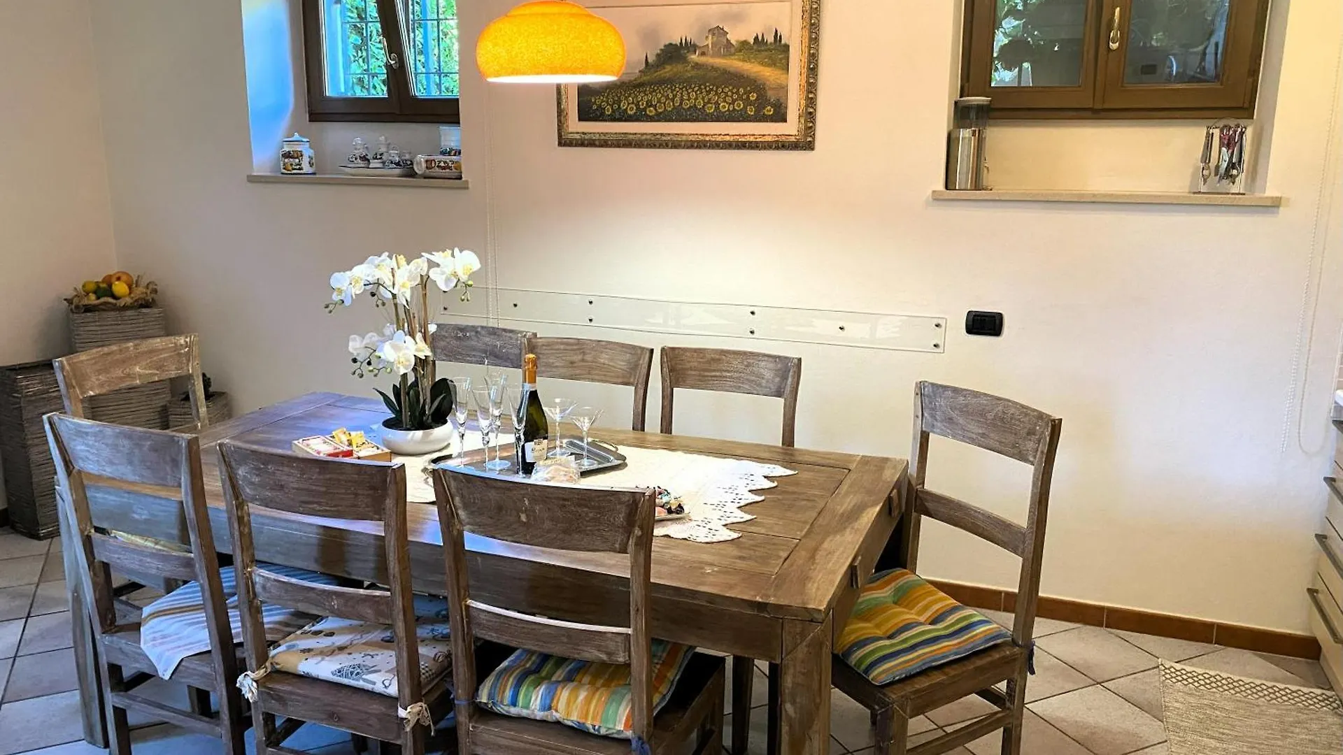 Chiara House Apartment Barga Italy