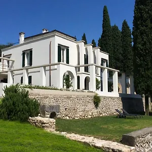 Washington Al Vittoriale Apartment Gardone Riviera